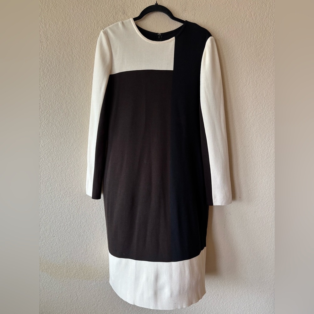 St. John Colorblock Wool Knit Dress Ivory Black Brown Sheath Wool Size 12 NWOT
